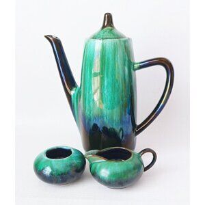 Vintage Blue Mountain Pottery Teapot Cream and Sugar BMP